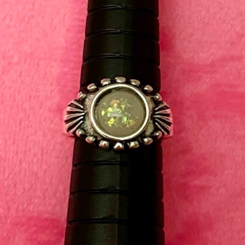 Women's Vintage Silver Ring Size 6 Unknown Gemstone
